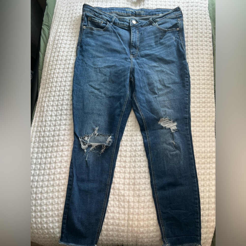 SIZE 16 WOMENS ROCKSTAR DESTROYED RIPPED SKINNY JEAN OLD NAVY
